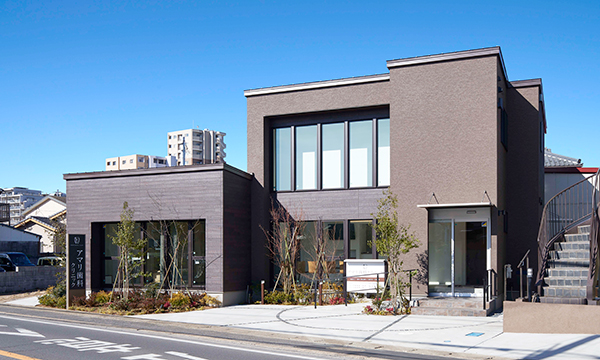 柏のアマリ歯科クリニックのご挨拶